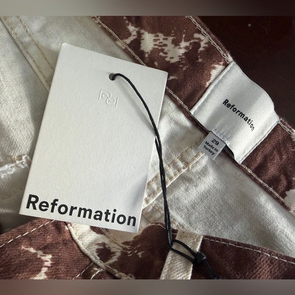 Anthropologie NWT Reformation Cow Print VAL 90s Mid Rise Straight Jeans size 29 - Picture 5 of 6
